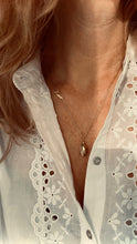 Load image into Gallery viewer, Snow Drop Necklace