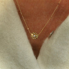 Load image into Gallery viewer, Ray of Light Necklace