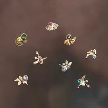 Load image into Gallery viewer, Tropic Stud with snail
