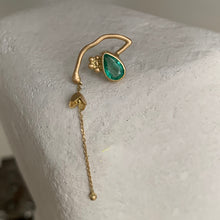 Load image into Gallery viewer, Elver Emerald Earring